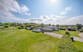 3 Bedroom Awesome Home In Ebeltoft, Ebeltoft
